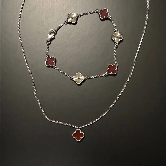 Silver and Red mini Clover Necklace Set - Picture 2 of 3